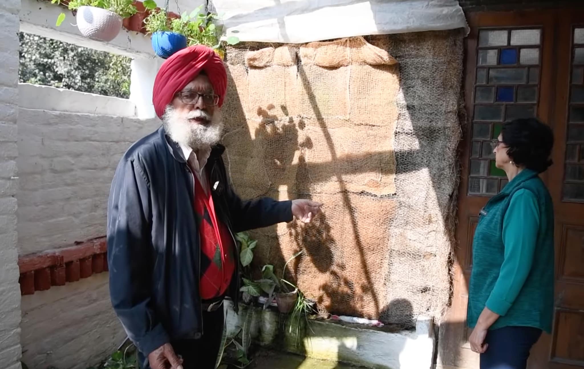 Peter Singh (80) and his wife Neeno Kaur (71) began their journey toward sustainable living in 1998, when Neeno was diagnosed with Chronic Lymphocytic Leukemia. The diagnosis became a turning point, prompting the couple to reimagine their lifestyle and environment. Over the years, they transformed their home into a self-sufficient, eco-conscious haven that defies Delhi’s toxic air.